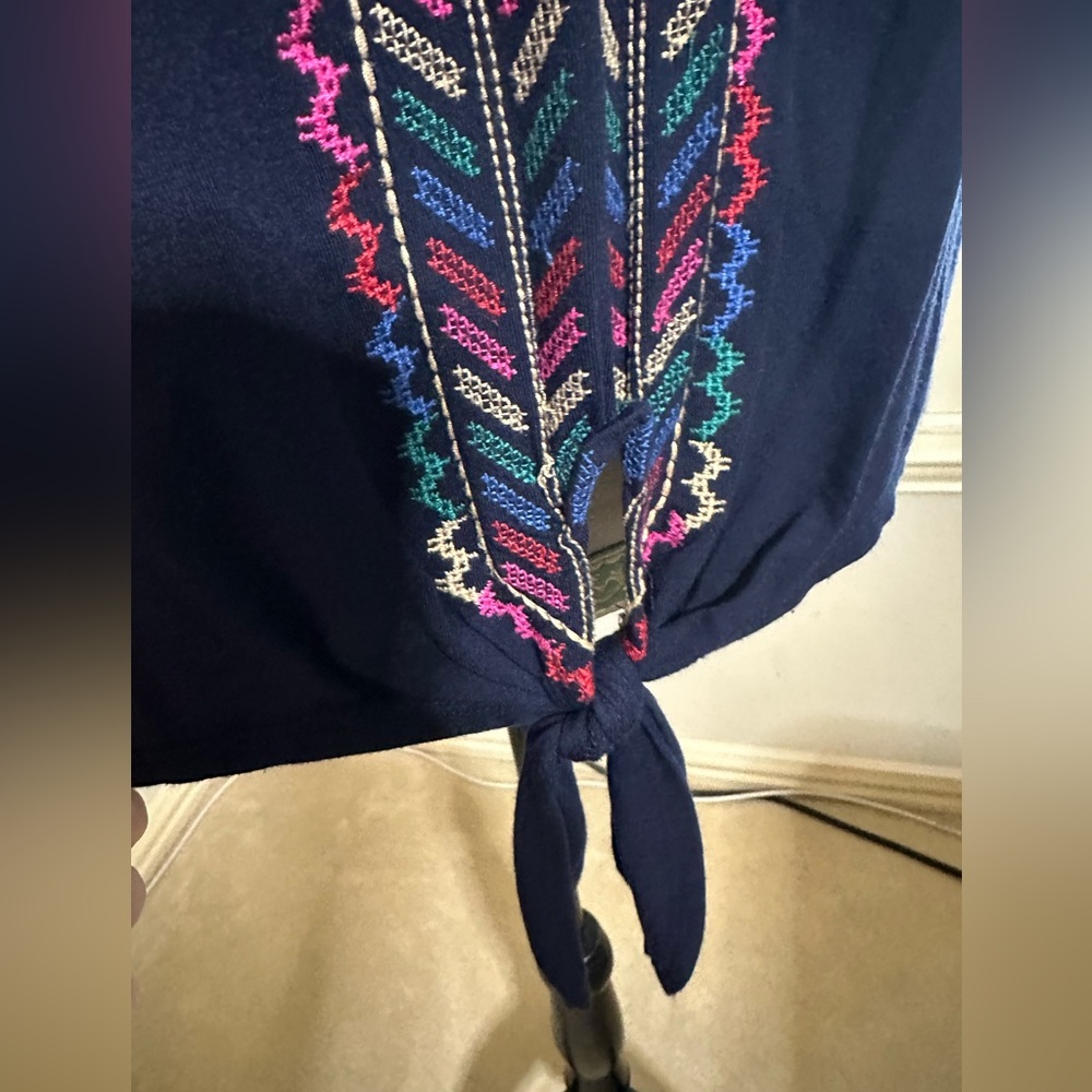 Democracy Navy Blue Embroidered Tie Front Dolman Sleeve Top L - Picture 5 of 9